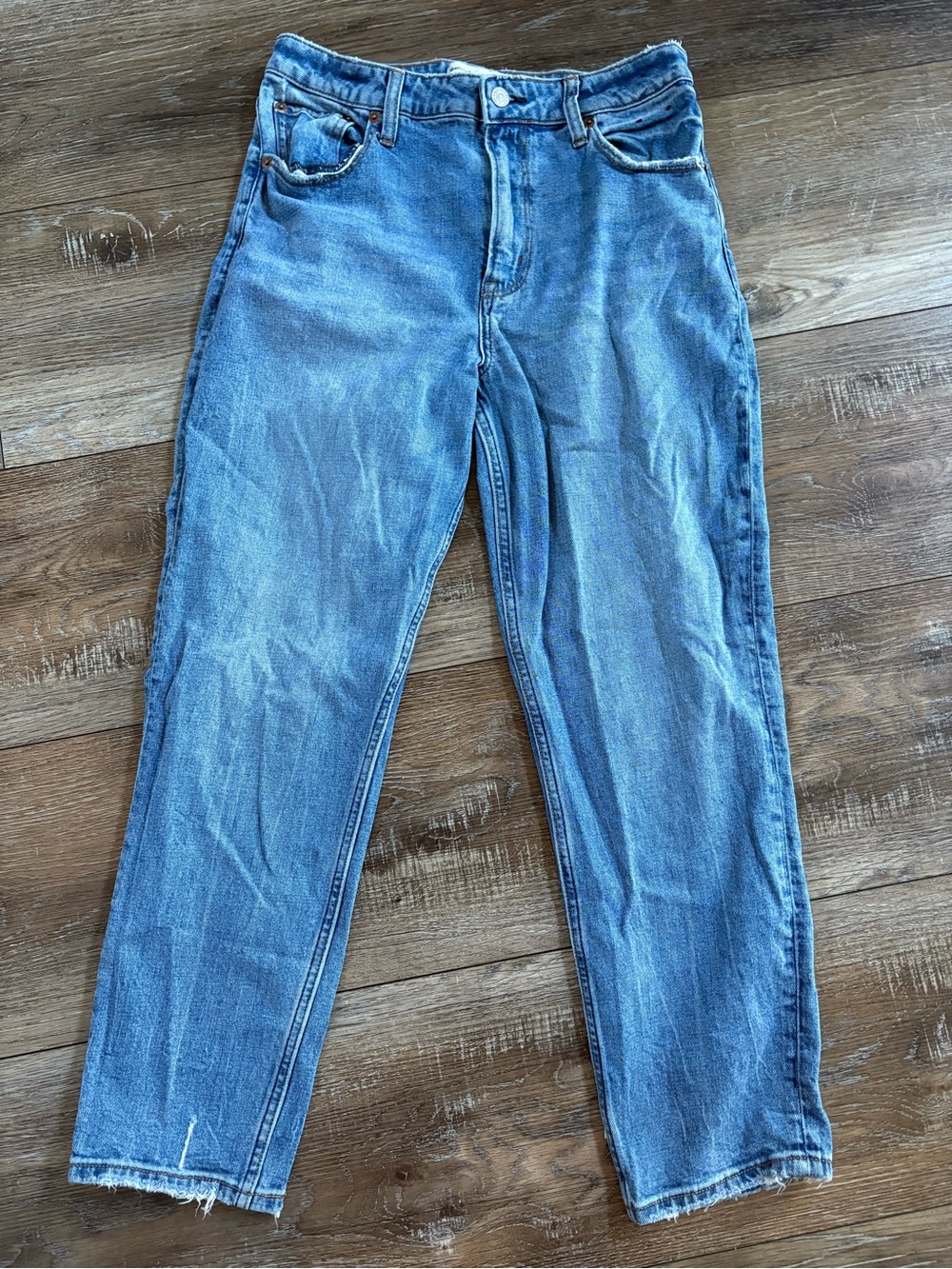 Abercrombie & Fitch Light Blue high rise mom Women’s Jeans